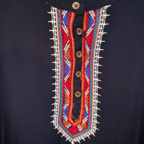 Forever 21 Black 3/4 Length Shirt - Picture 4 of 4